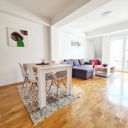 Smart Apartments Скопие Екстериор снимка