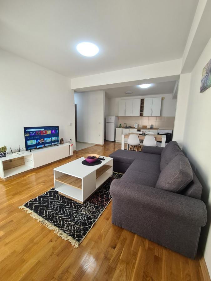 Smart Apartments Скопие Екстериор снимка