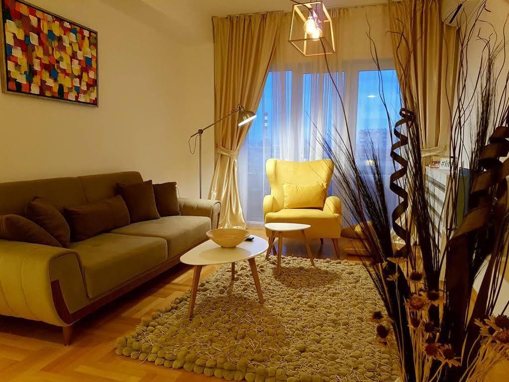 Smart Apartments Скопие Екстериор снимка