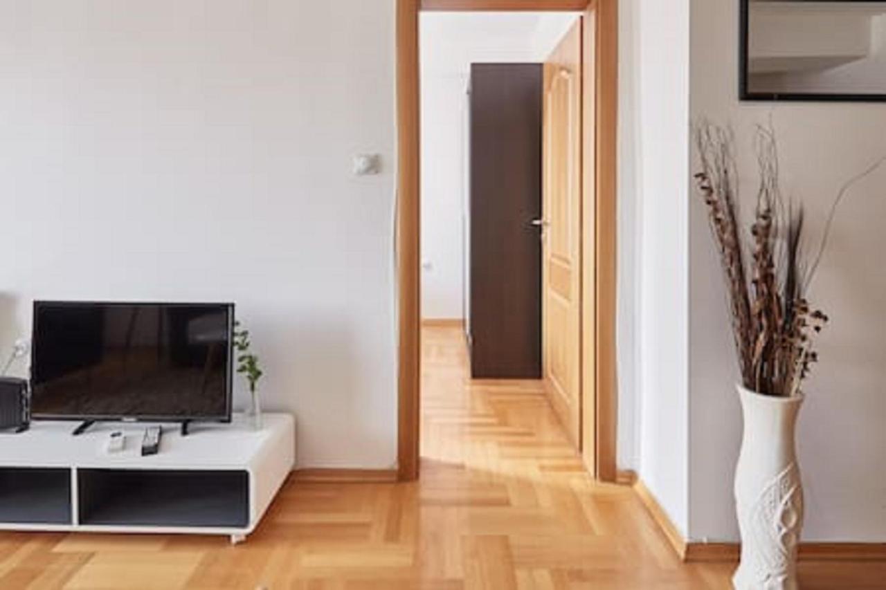 Smart Apartments Скопие Екстериор снимка